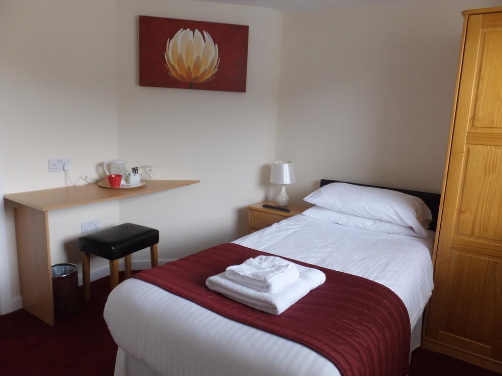Novar Arms Hotel Evanton Δωμάτιο φωτογραφία